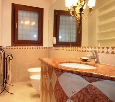 Luxury House Canal View, Terrace *