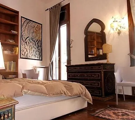 Luxury House Canal View, Terrace Daire