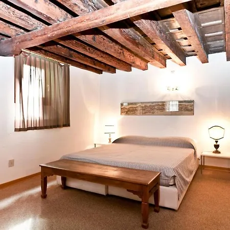 Luxury House Canal View, Terrace ונציה
